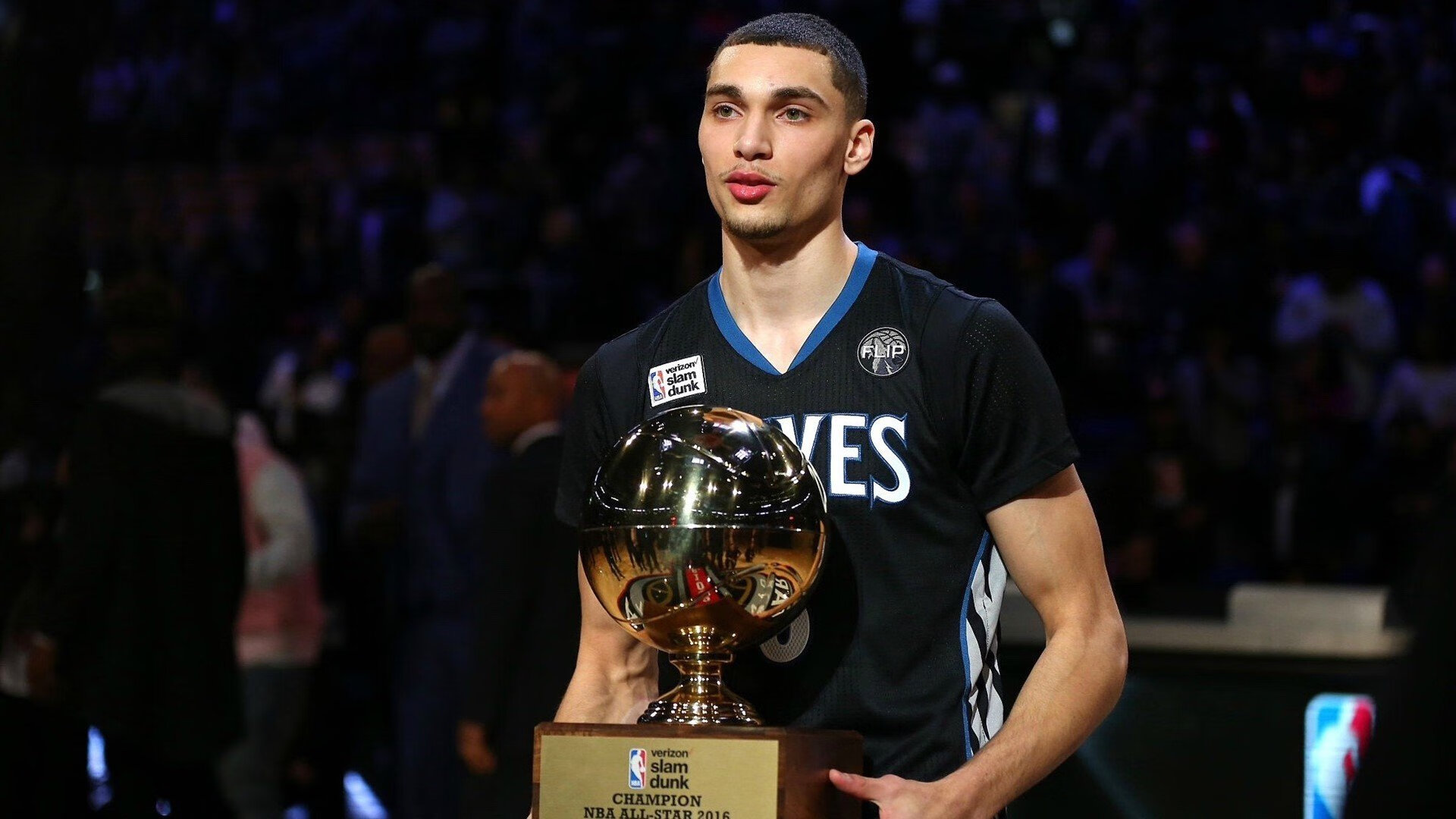 “未来之光”青少年篮球明星训练营在南京全面启动,未来篮球公园南京